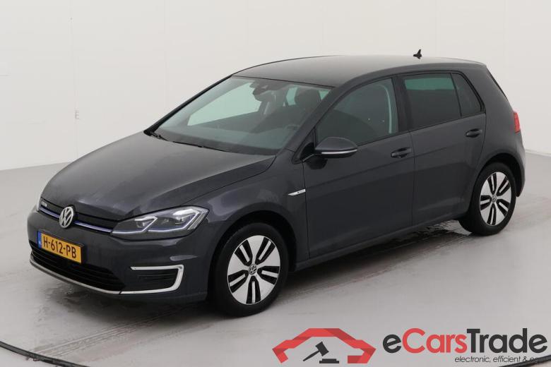 VOLKSWAGEN e-Golf  #1