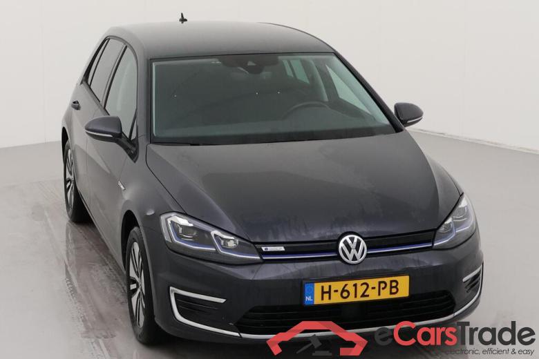 VOLKSWAGEN e-Golf  #4