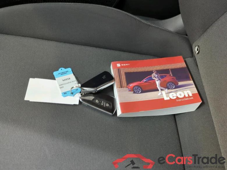SEAT Leon Sportstourer 66 kW #6
