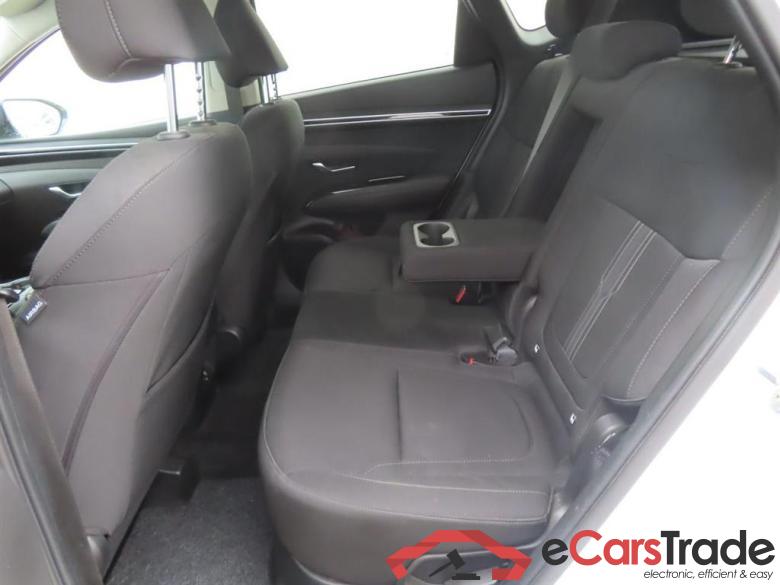 HYUNDAI TUCSON 1.6 T-GDI HEV Comf #6