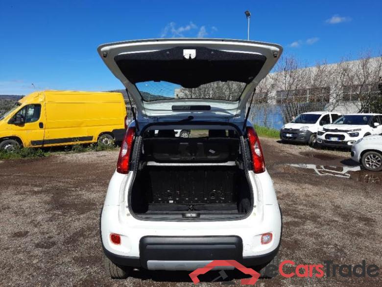 Fiat 31 FIAT PANDA / 2011 / 5P / BERLINA 0.9 TWINAIR TURBO 85CV SeS E6-TEMP 4X4 #5