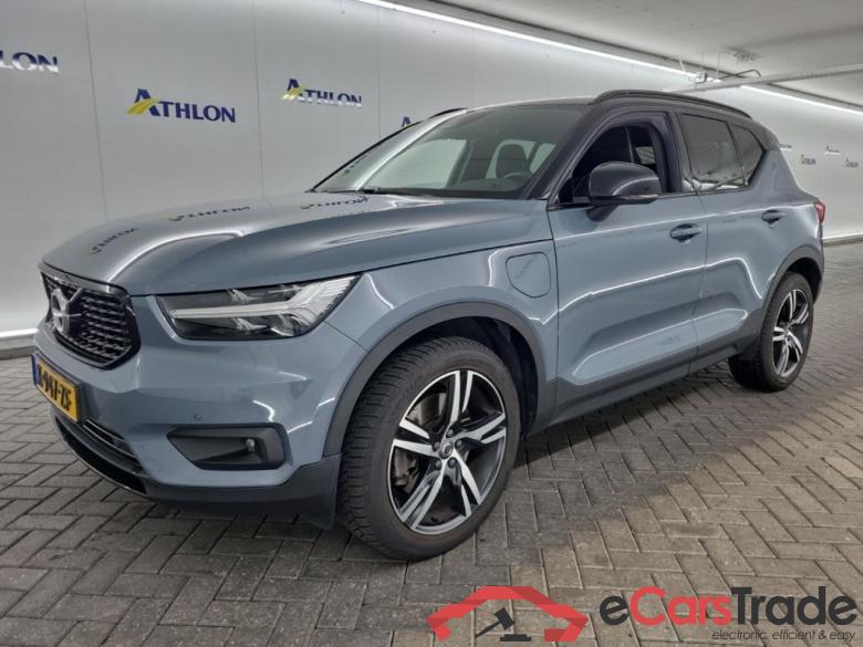 VOLVO XC40 Recharge T5 R-Design 5D 192kW #1