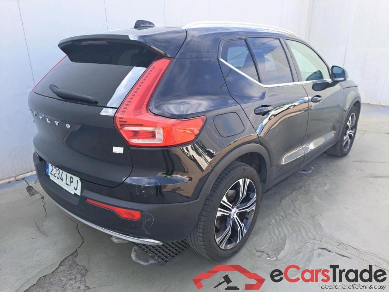 Volvo 1.5 T4 Twin Recharge Inscription Ex Auto VOLVO XC40 / 2017 / 5P / todoterreno 1.5 T4 Twin Recharge Inscription Ex Auto #2