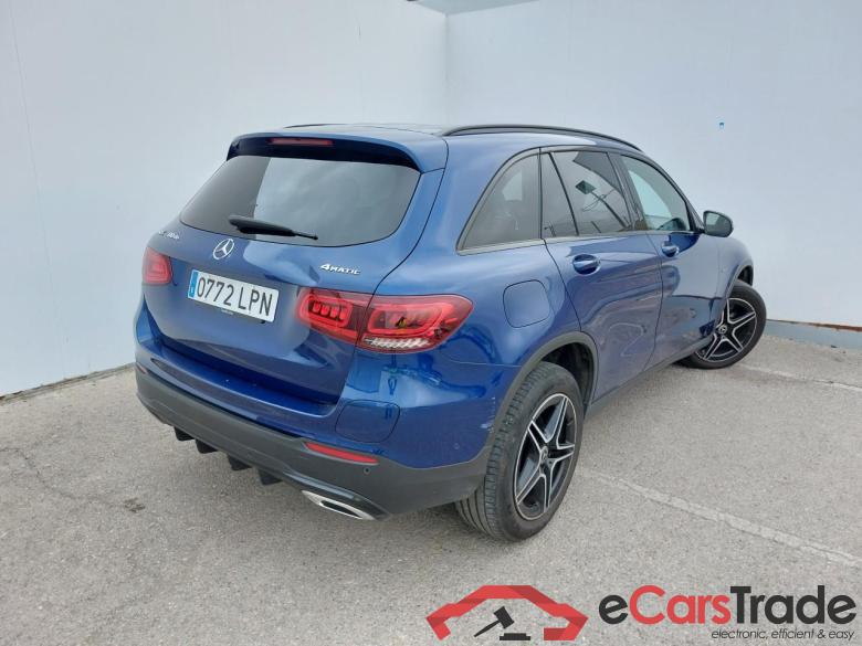 Mercedes GLC 300 de 4MATIC Clase GLC GLC 300 de 4Matic (253.911)AMG 2.0 AMG Line 305CV E6d #2