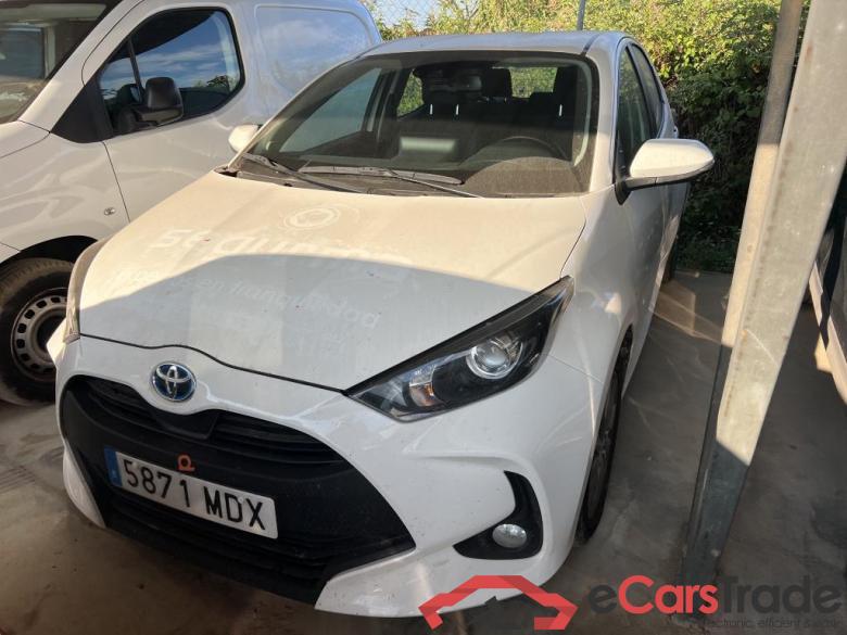 Toyota 1.5 120H Active Tech TOYOTA Yaris / 2020 / 5P / berlina con portón 1.5 120H Active Tech #1