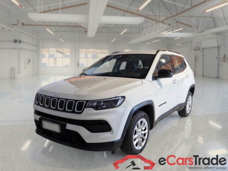 Jeep 33 JEEP COMPASS / 2017 / 5P / SUV 1.6 MJET II 88KW BUSINESS #1