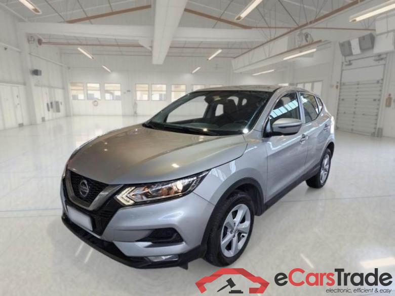 Nissan 47 NISSAN QASHQAI / 2017 / 5P / CROSSOVER 1.5 DCI 115 BUSINESS #1