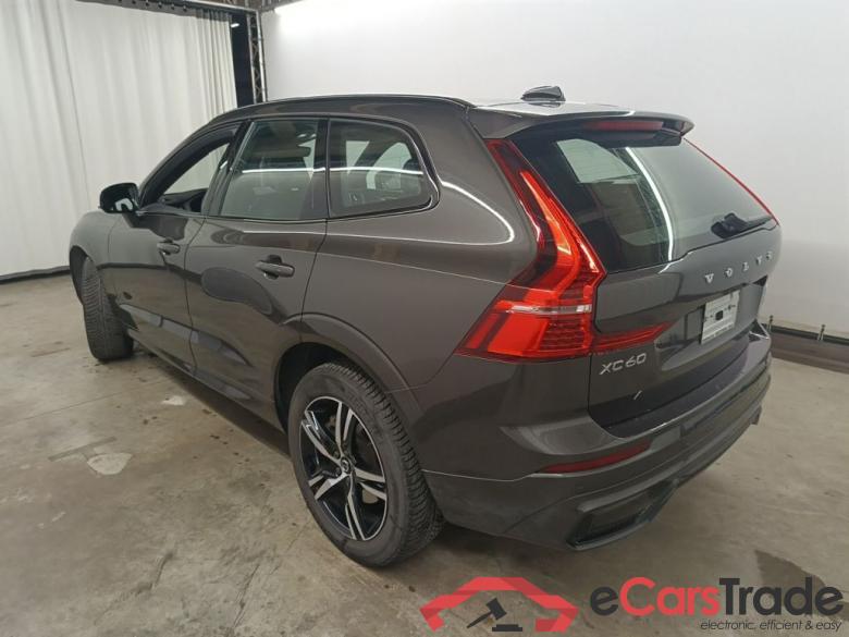 Volvo XC60 B4 D Geartronic R-Design 5d #4