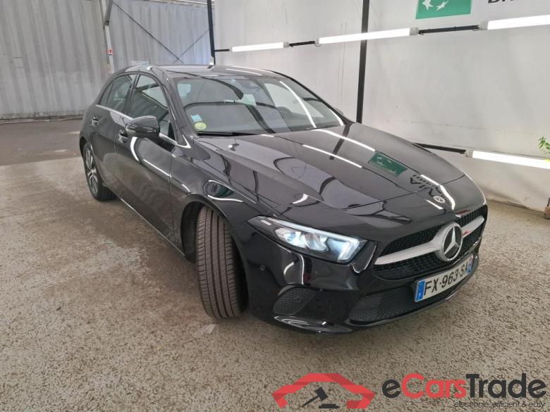 Mercedes A 200 d Business Line 8G-DCT MERCEDES-BENZ Classe A Compact / 2018 / 5P / Berline A 200 d Business Line 8G-DCT #4
