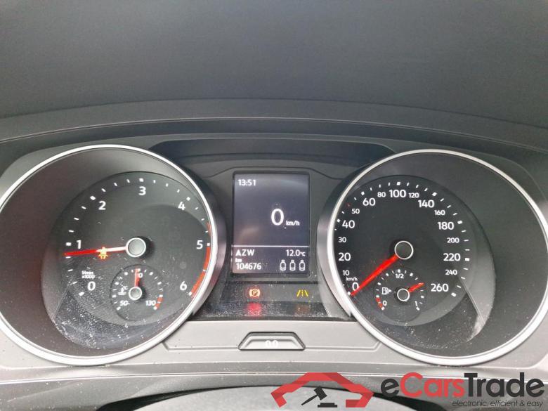 VOLKSWAGEN TIGUAN DIESEL - 2016 2.0 TDi SCR Trendline (EU6.2) STOCK #6
