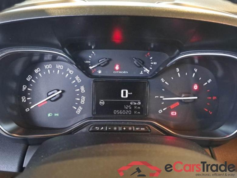 Citroen 24 CITROEN C3 AIRCROSS / 2017 / 5P / SUV PURETECH 82 FEEL #4
