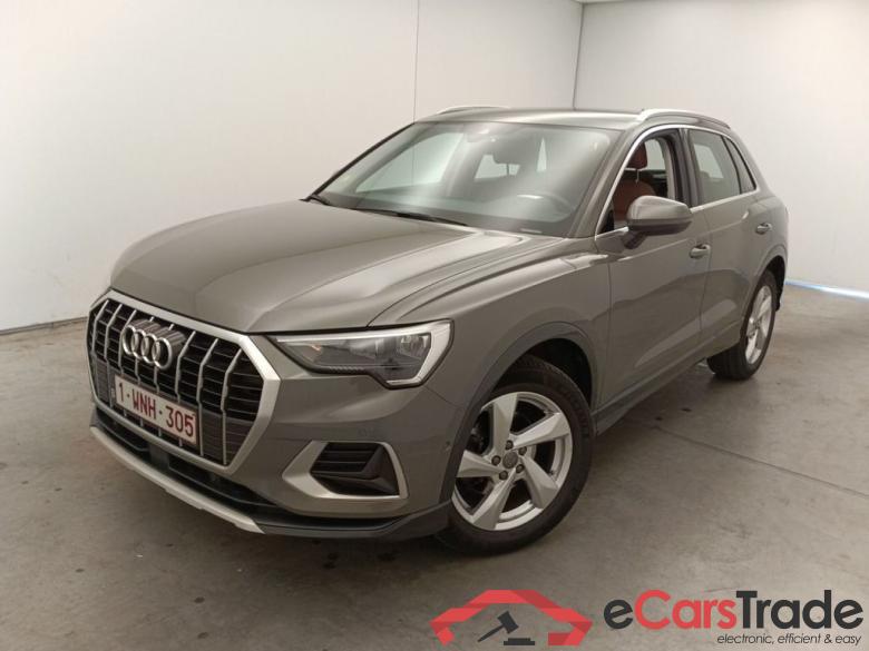 Audi Q3 35 TDI S tronic Advanced Business Editio 5d #4