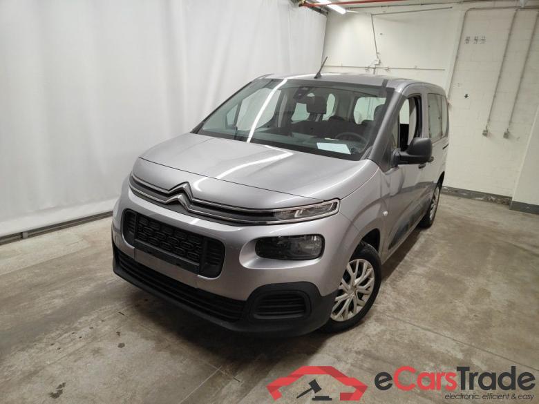 Citroën Berlingo Multispace 1.2 PureTech 110 MAN6 S&S Live M 5d #4