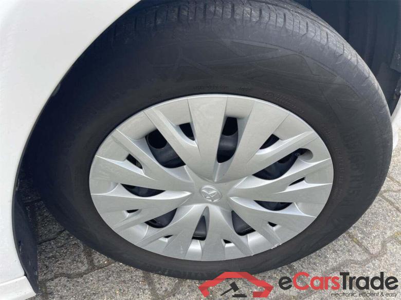 TOYOTA YARIS 1.5 Hybrid Active #5