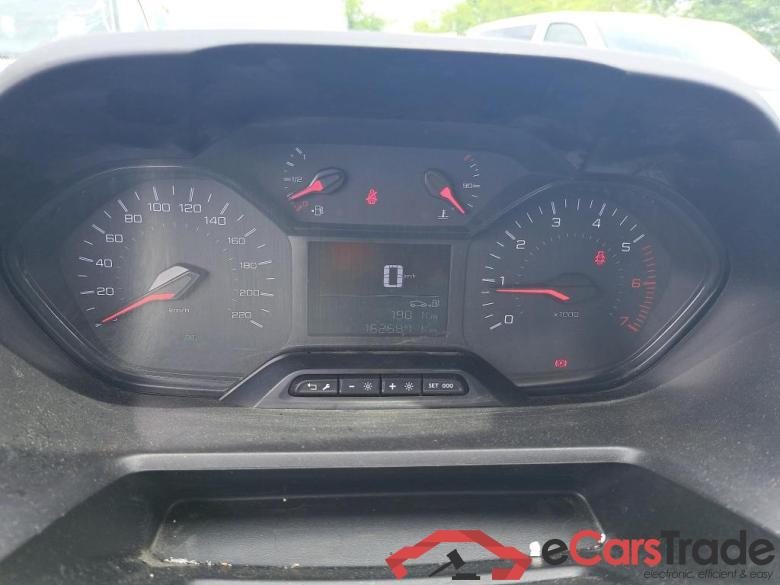 Peugeot BLUEHDI 75 S&S STANDARD 650KG PREMIUM Partner Premium L1 1.5 HDi 75CV BVM5 E6dT #6