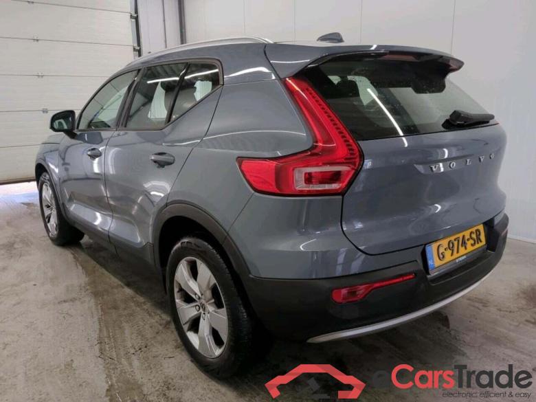VOLVO XC40 1.5 T3 Momentum Pro #6