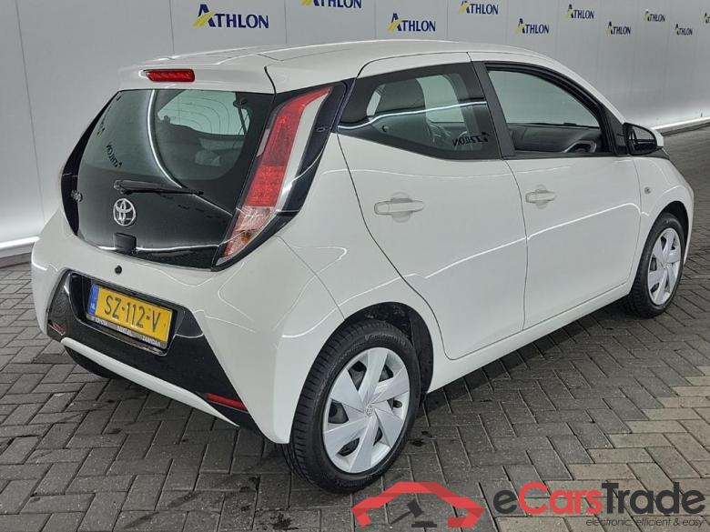 TOYOTA Aygo 1.0 VVT-i x-nav 5D 51kW #3