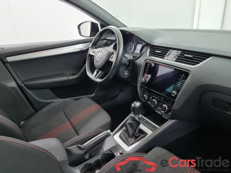 SKODA Octavia Combi 1.0 TSI Greentech Sport Business 5D 85kW #6