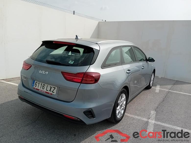 Kia Tourer 1.0 T-GDi 88kW (120CV) Concept KIA Ceed Tourer / 2021 / 5P / familiar Tourer 1.0 T-GDi 88kW (120CV) Concept #2