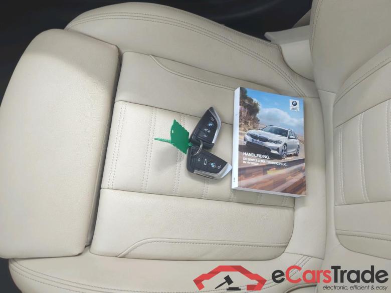 BMW 3 Serie T '18 BMW 3 Serie Touring 330e 5d #4