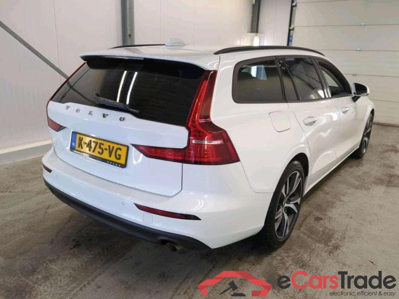 VOLVO V60 2.0 B3 Mom. Adv. #2