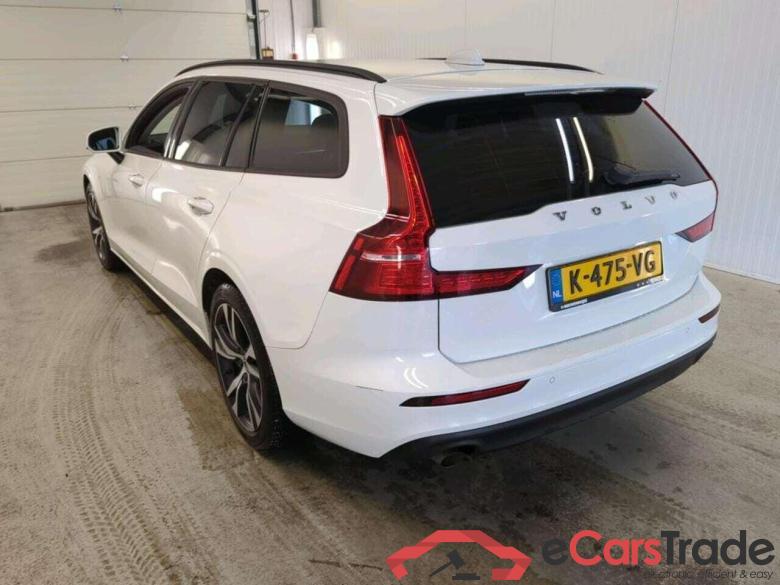 VOLVO V60 2.0 B3 Mom. Adv. #6