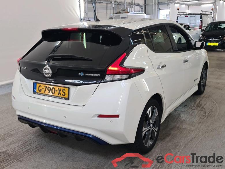 Nissan Leaf '17 BEV Nissan Leaf N-CONNECTA 39kWh 5d #2
