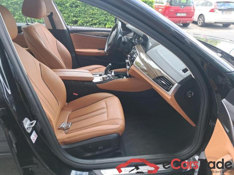 BMW - BMW 5 BERLINE 520iA 163PK Luxury Line & 19 Inch Alloy & Rear Camera  * PETROL * #3