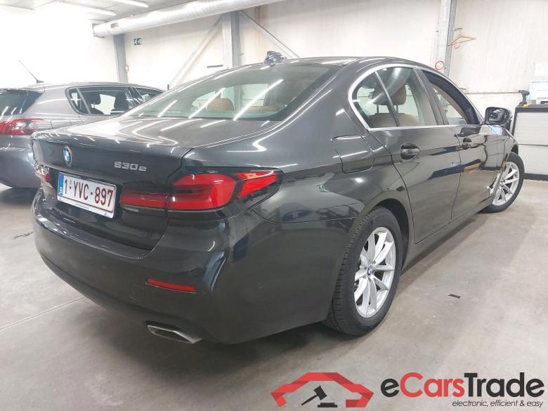 BMW - BMW 5 BERLINE 530e 272PK Business Edition Pack Business With Heated Dakota Mem Sport Seats & Driving Assistant Pack & Ambient Light & Electric Sunroof & Trailer Towing Hook  * HYBRID * #2