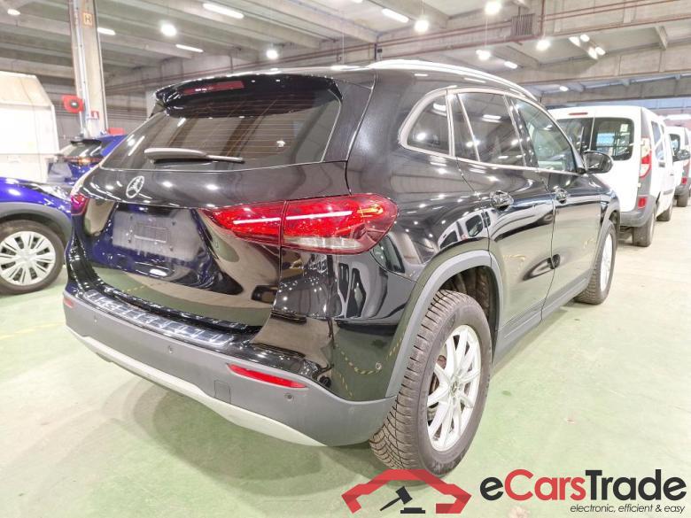 MERCEDES-BENZ GLA - Klasse 1.3 GLA 180 DCT BUSINESS SOLUTION #4