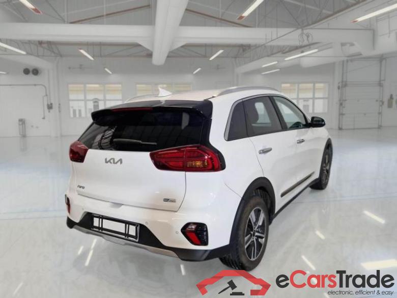 Kia 3 KIA NIRO / 2019 / 5P / BERLINA 1.6 PHEV GDI STYLE DCT #2