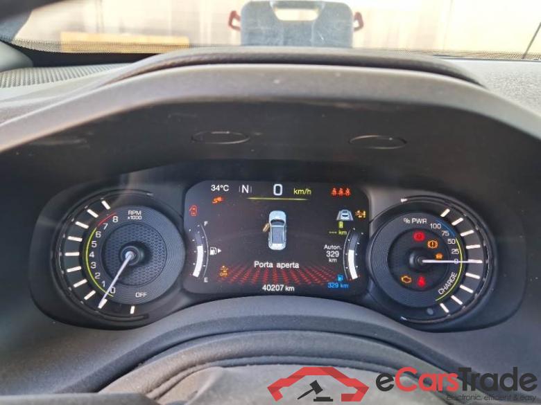 Jeep 38 JEEP RENEGADE / 2018 / 5P / SUV 1.3 T4 PHEV 190CV LIMITED 4XE AUTO #4