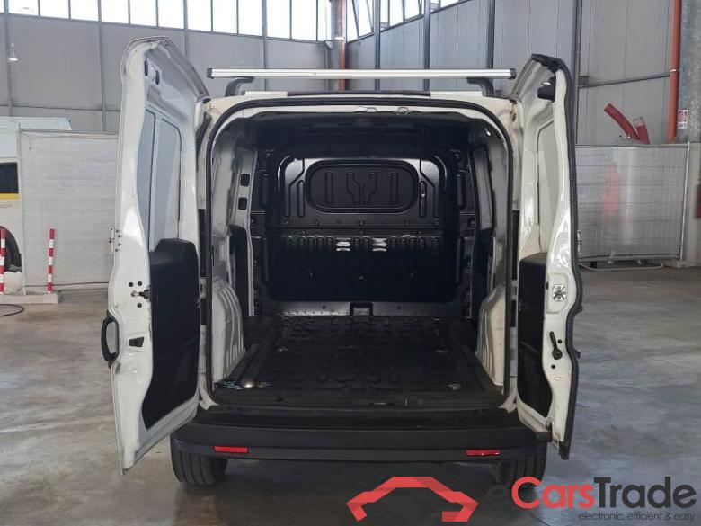 Fiat 38 FIAT DOBLÒ CARGO 2015 4 PORTE MAXI 1.3 MULTIJET 16V 90CV EU5+ SX #5
