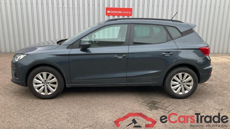 SEAT Arona 1.0tsi style business intense 70kW #2