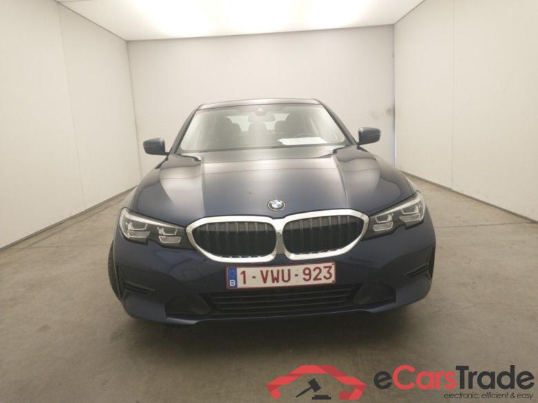 BMW 3 Reeks Berline 318d (100 kW) 4d #2