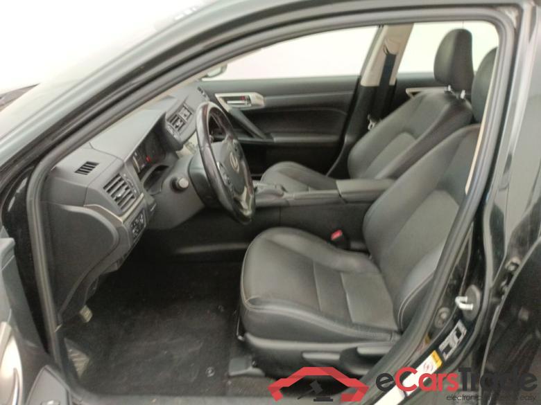 Lexus CT 200h Executive Line 5d #6