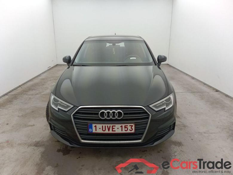 Audi A3 Sportback 1.6 TDi 85kW S tronic Business Edition 5d #1