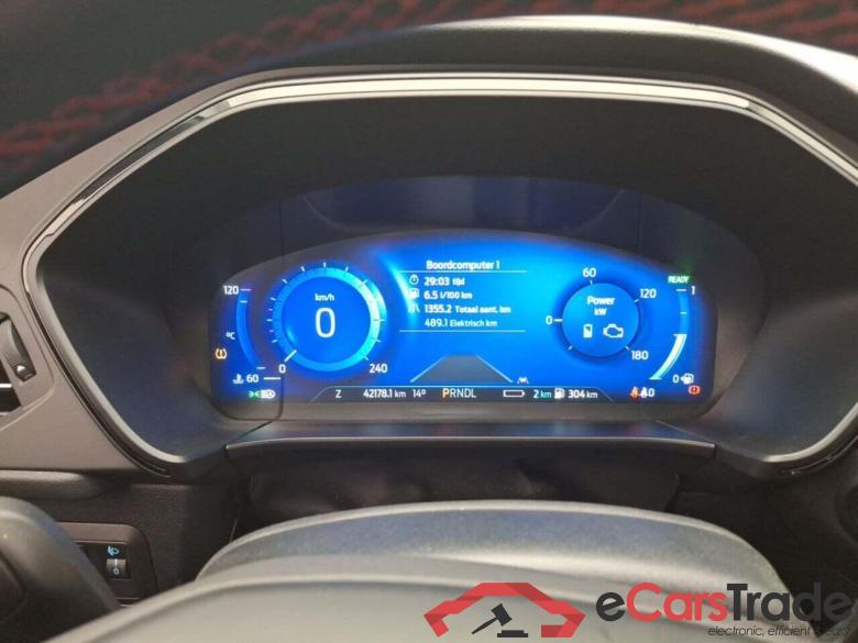 FORD KUGA 2.5 PHEV ST-Line X AUT #4