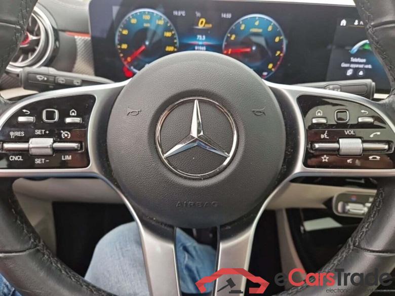 MERCEDES-BENZ CLA-klasse Shooting Brake 200 Business Sol Luxury DCT #6