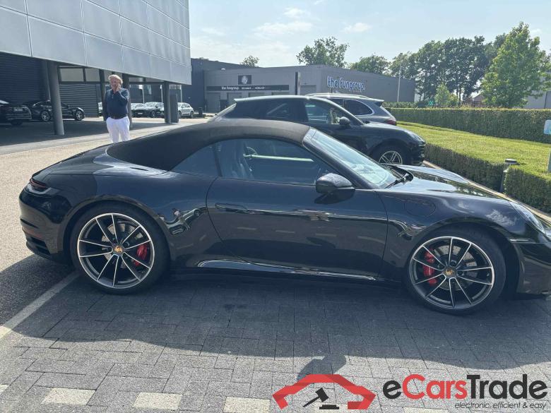 PORSCHE 911 Carrera 4S Cabriolet Carrera 4S Cabriolet #2