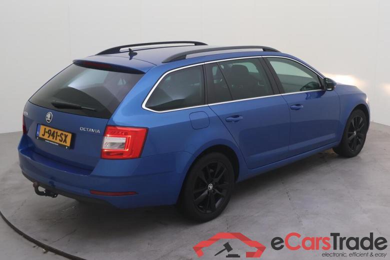 SKODA Octavia Combi 110 kW #5