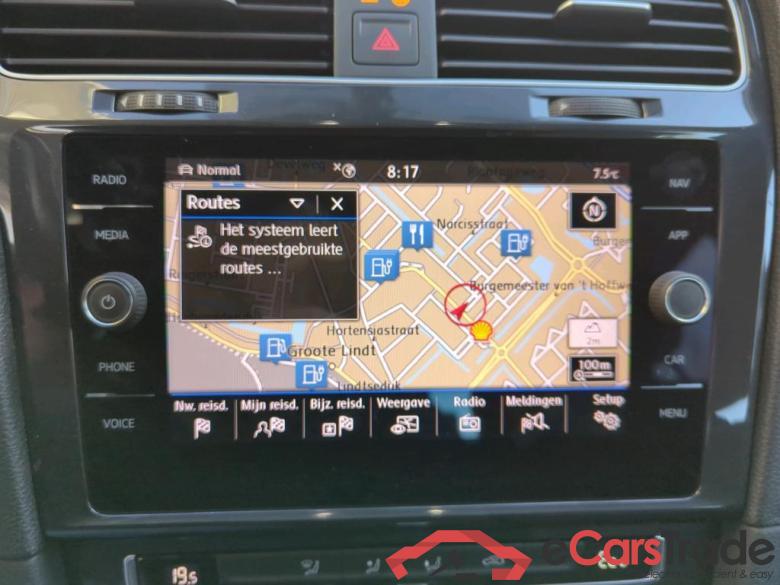 VOLKSWAGEN e-Golf  #3
