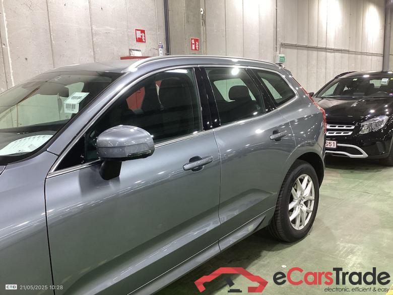 VOLVO XC60 DIESEL - 2017 2.0 D4 Momentum Pro Geartronic AdBlue #3