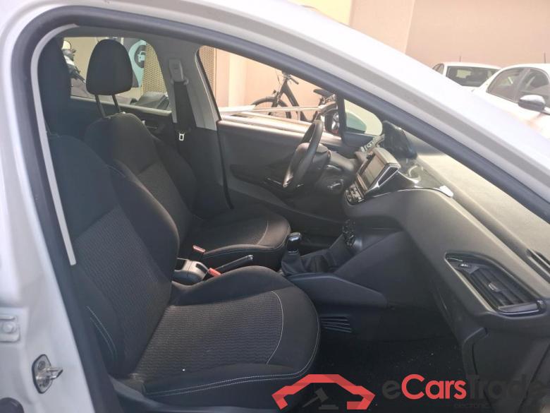 Peugeot 1.2 PureTech 68 Active 5P 208 Active 1.2 PureTech 70CV BVM5 E6 #6