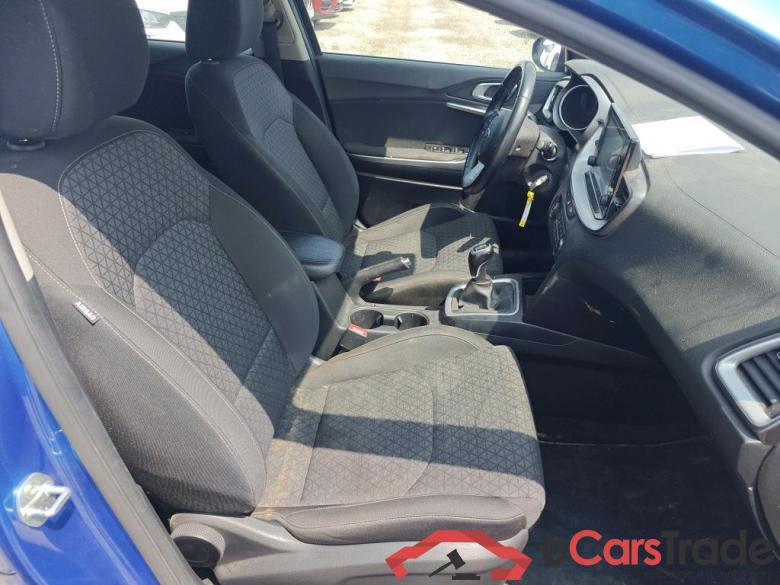 Kia 1.0 T-GDi Drive 88kW (120CV) KIA XCeed / 2019 / 5P / todoterreno 1.0 T-GDi Drive 88kW (120CV) #6