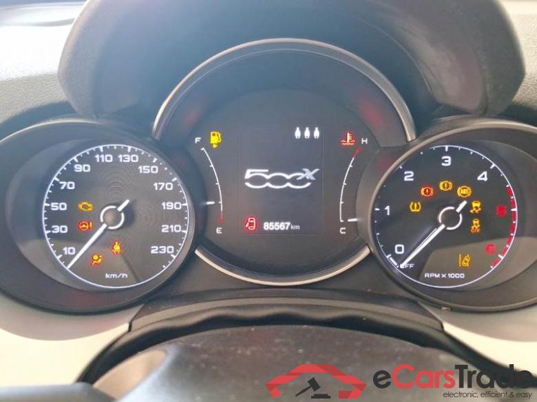 Fiat 79 FIAT 500X / 2018 / 5P / CROSSOVER 1.3 MJET 95CV E6D CONNECT #4
