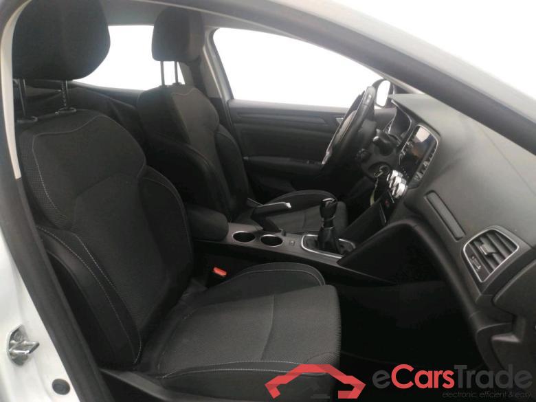 Renault Air Nav 2P Blue dCi 115 Megane IV Berline 5pt. Société Air Nav 1.5 dCi 90CV BVM6 E6 #6