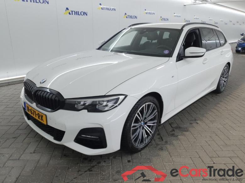 BMW 3-serie Touring 320iA 5D 135kW #1