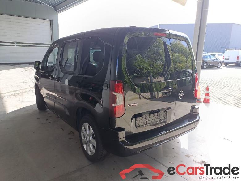 Opel Combo Life 1.5 Turbo D BlueI 96kW S/S Elegance L1H1 5d #4