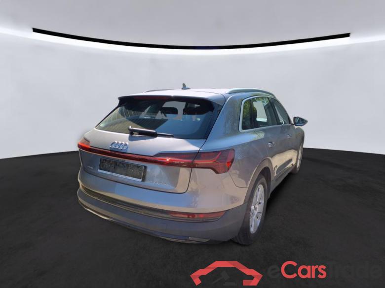 Audi 50 quattro basis E-tron #4